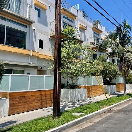 Hollywood'S Suite Los Angeles Exterior foto